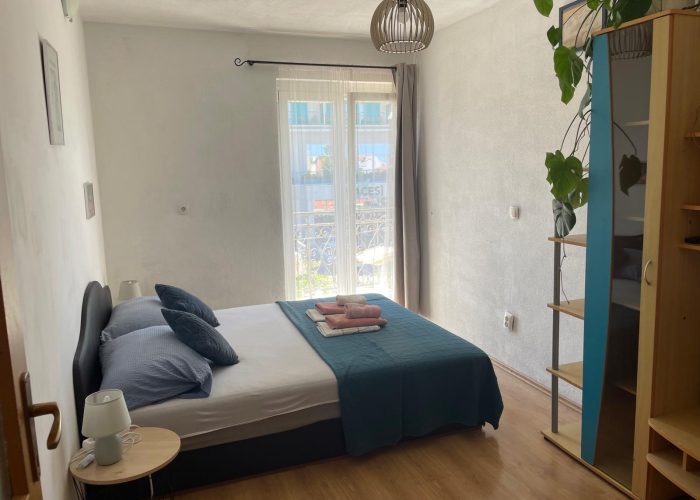 2078c01b-dfcf-41b3-9878-4cffb6341491