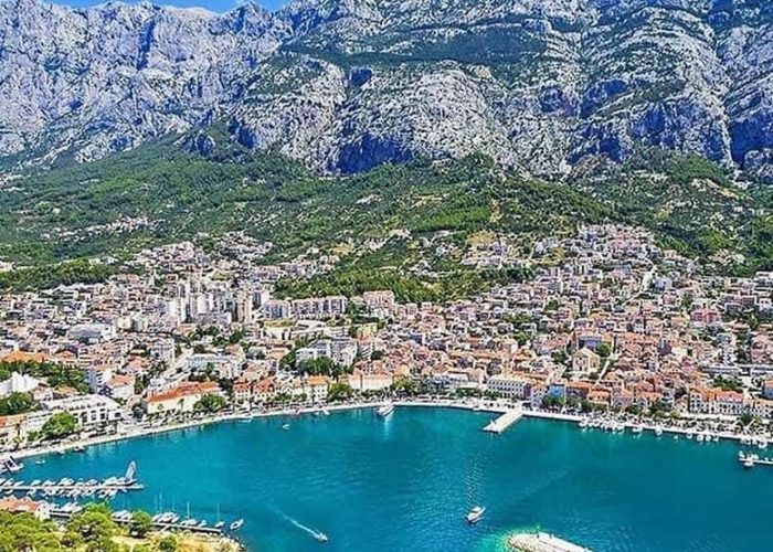 9b0e9993-61fa-4e14-b4c9-780c3525da3c